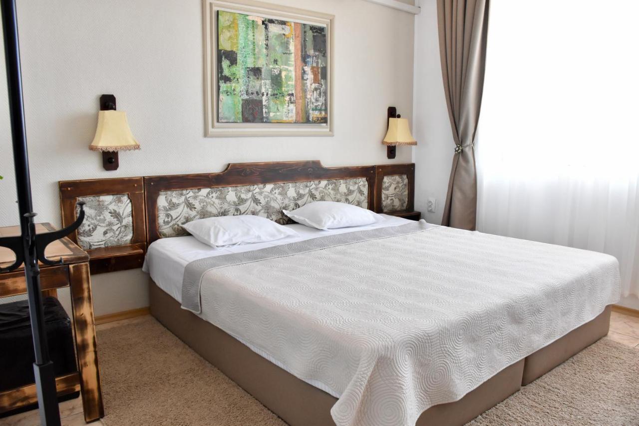 Family Hotel Apolonia ソゾポル エクステリア 写真