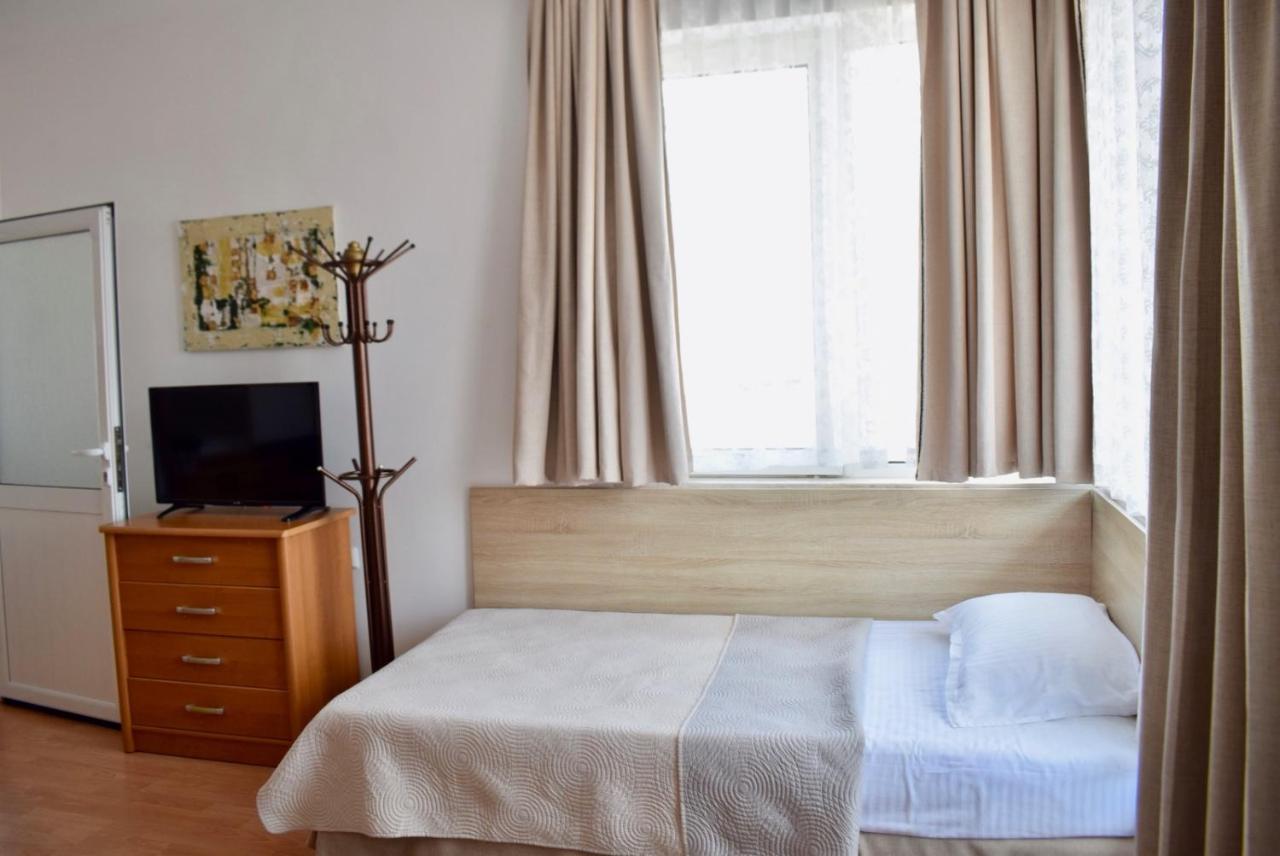 Family Hotel Apolonia ソゾポル エクステリア 写真